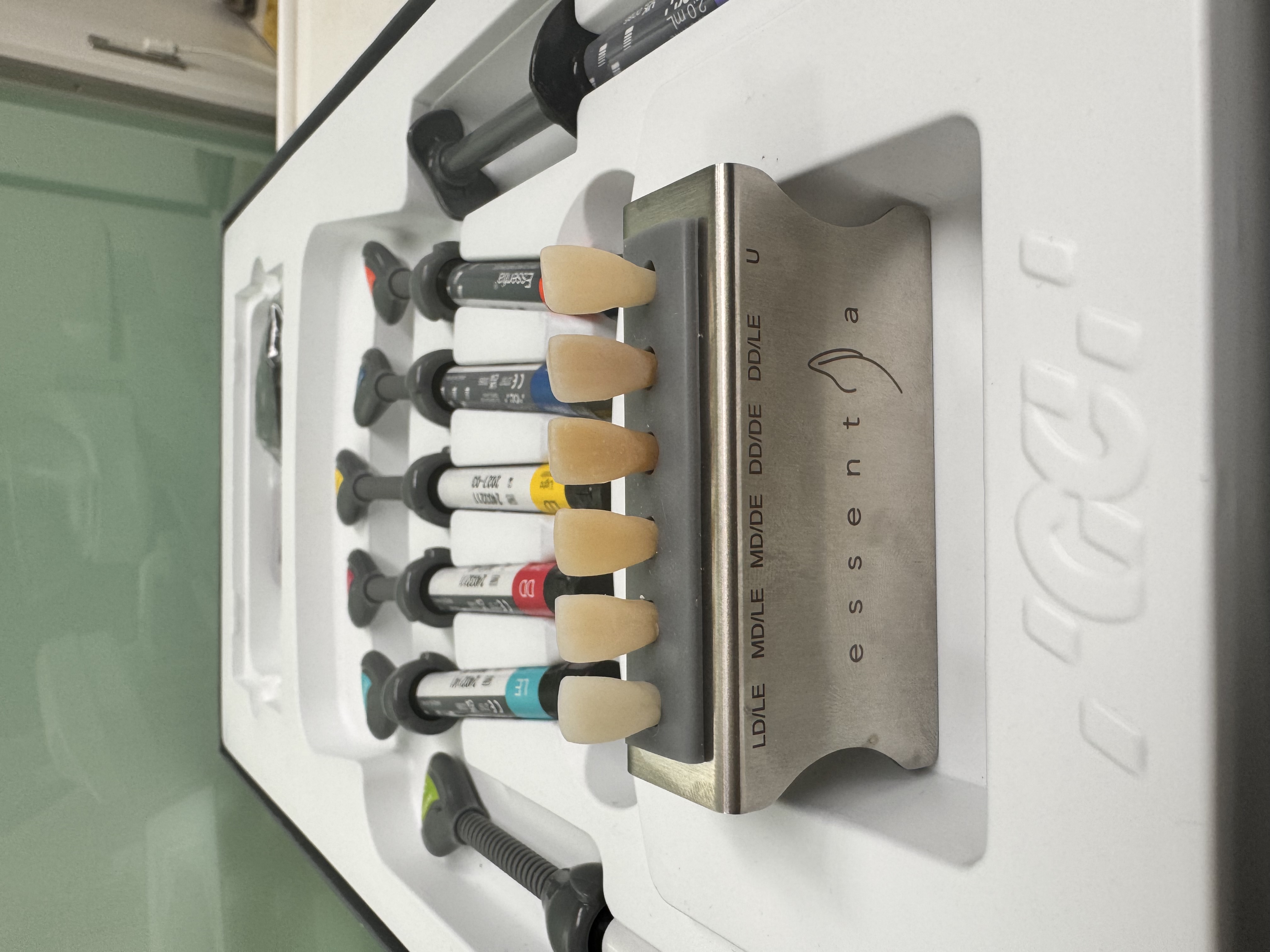 前歯の審美治療